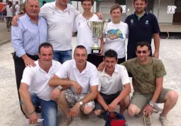 L’assessore comunale allo Sport Gian Franco Ferrero con le coppie  prime classificate di petanque: 1^ Fabrizio Bottero e Sara Dedominici,  2^ Fabio Dutto e Michela Mattalia,  3^ Osvaldo Rinaudo e Serafino Durbano, 4^ Luca Tallone ed Ettore Negro